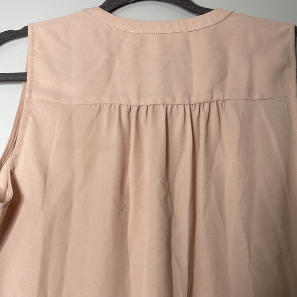 Violet & Claire Sleeveless Blouse with Tie - Picture 7 of 7